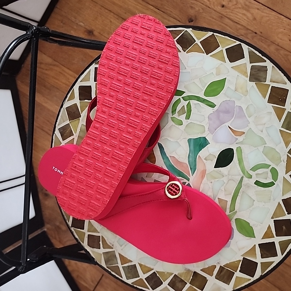 Slipper - Picture 3 of 3